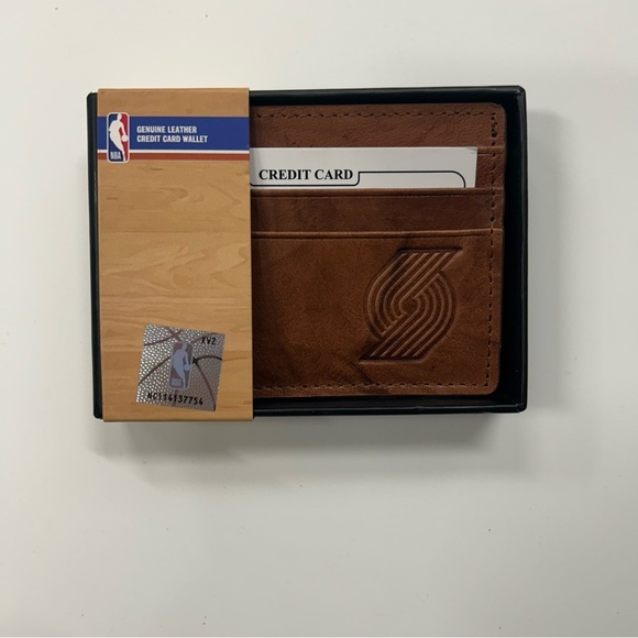 NWT‎ Rico NBA Trailblazers Credit Card Holder Wallet Brown - Picture 1 of 4